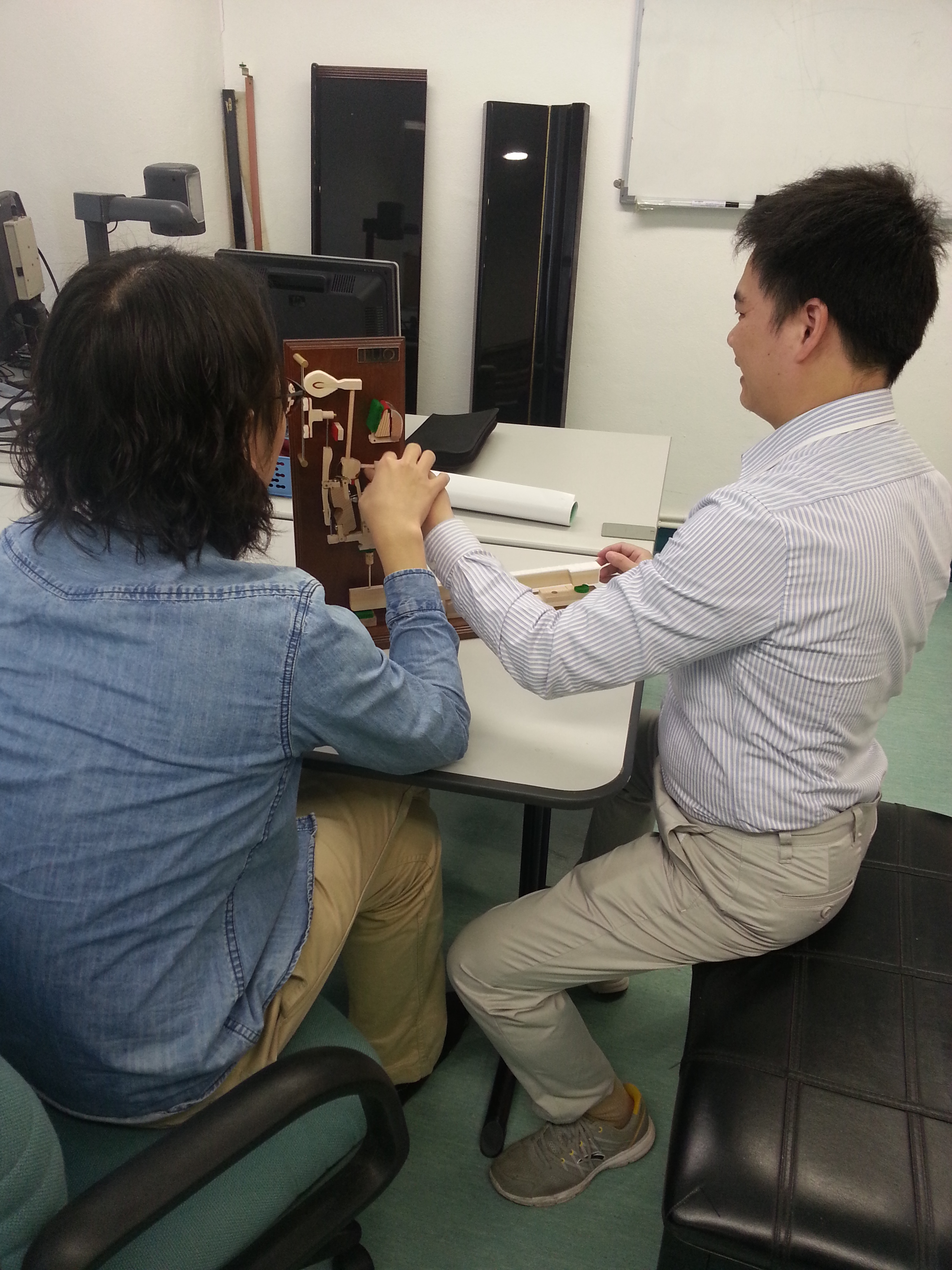 Training on piano tuning