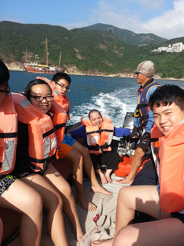 Ship adventure: first time ride on a rubber boat